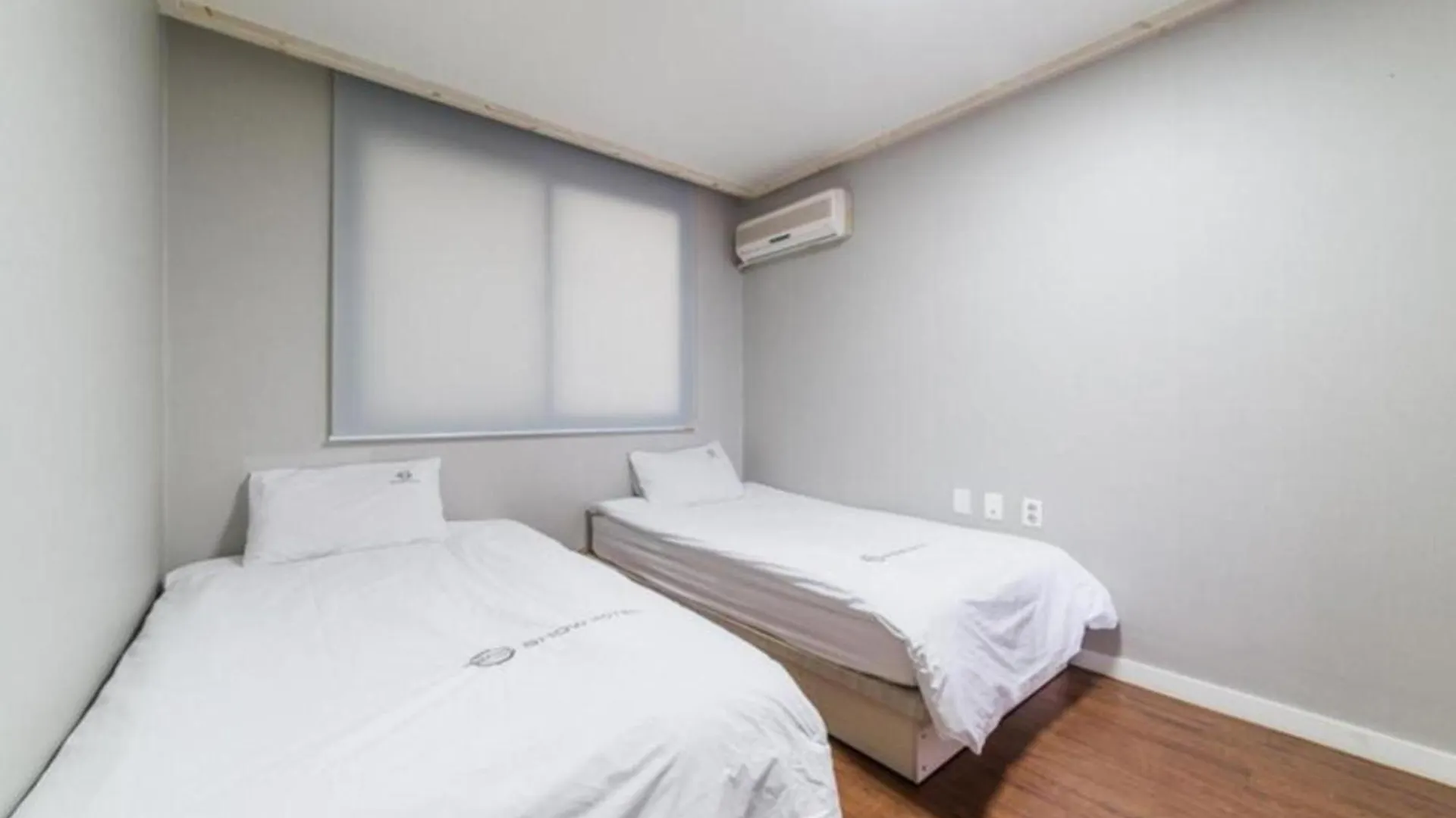 Show Hotel Haeundae Пусан